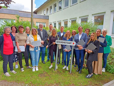 Bild vergr&ouml;&szlig;ern: Im Rahmen des Projektes �Digitales Gesundheitsamt 2025� aus dem Pakt f�r den �ffentlichen Gesundheitsdienst hat das Gesundheitsamt des Landkreises Peine unter anderem mobile Arbeitsger�te angeschafft.